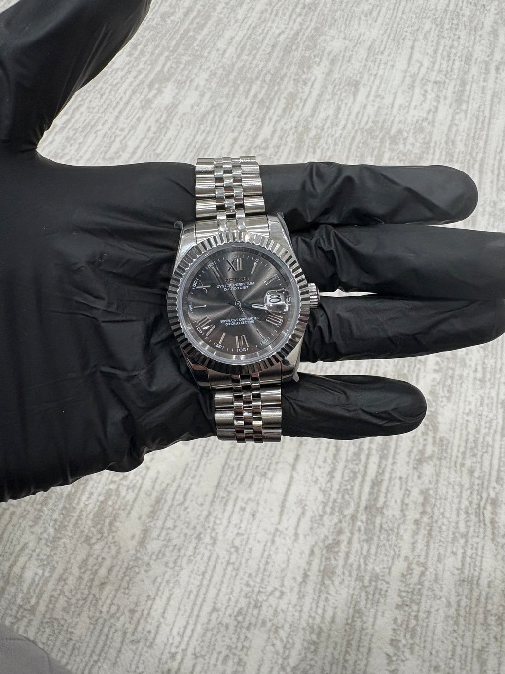 Datejust Mod - Smokey Grey Roman Dial