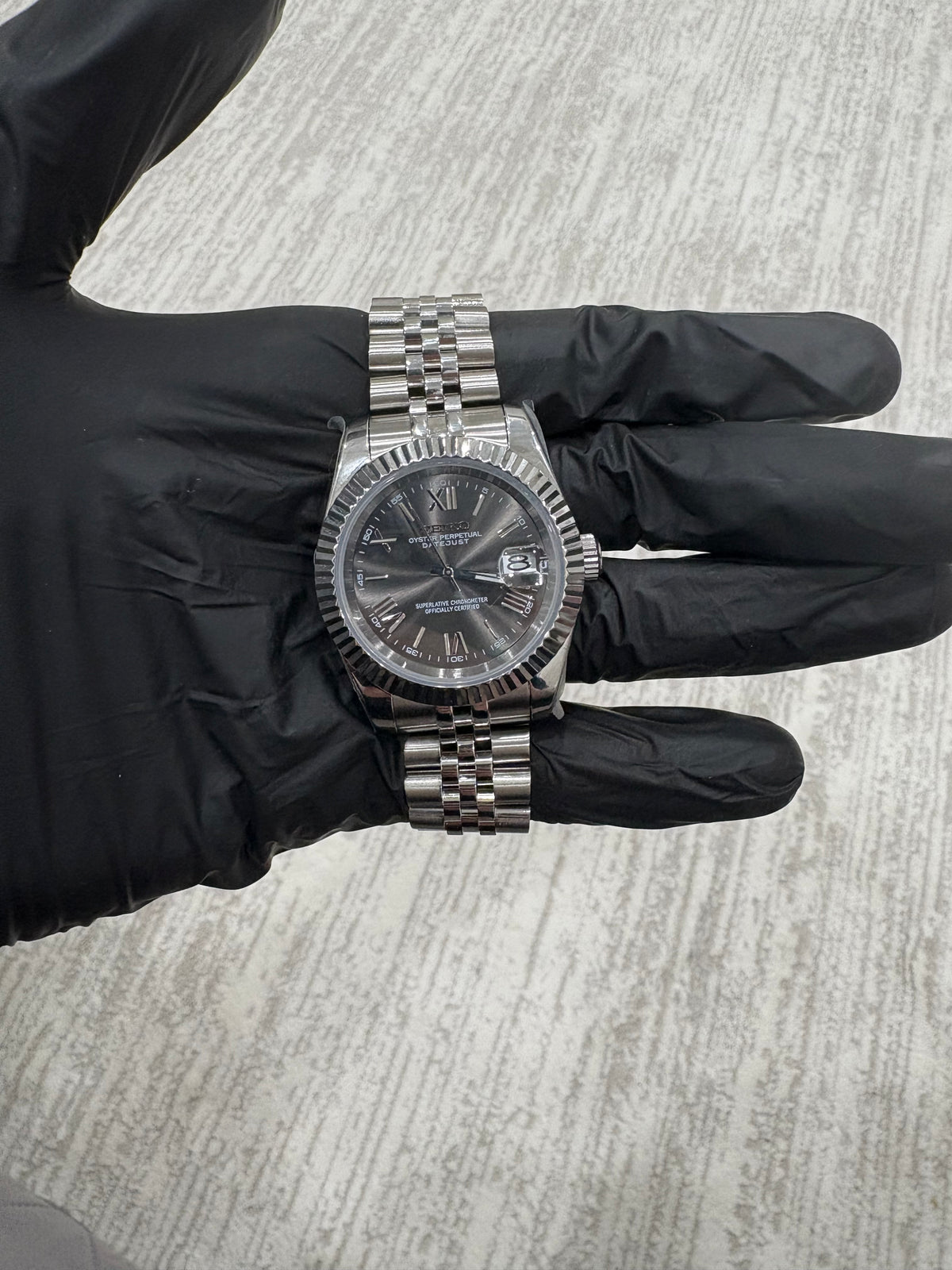 Datejust Mod - Smokey Grey Roman Dial