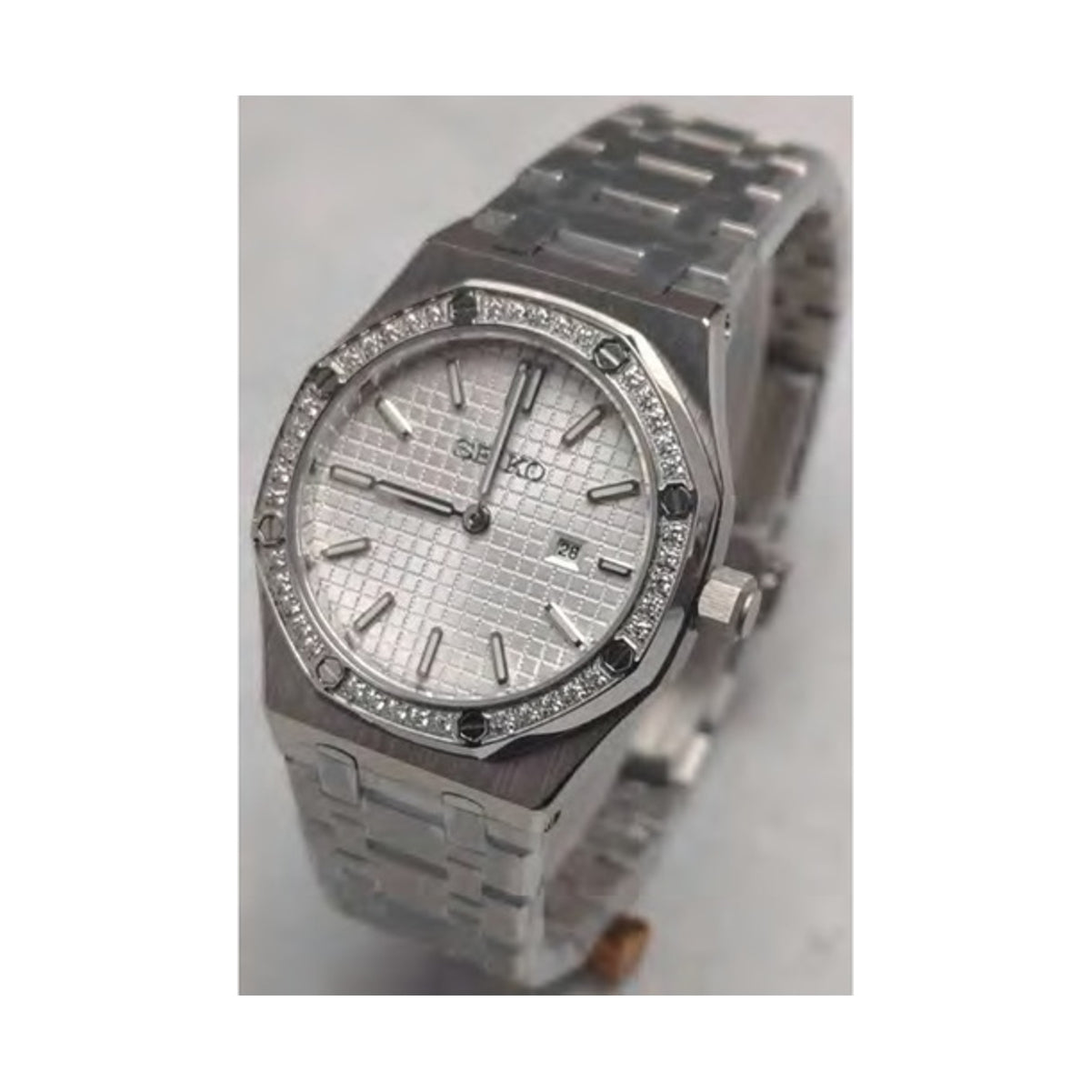 Iced Royal Oak Mod - White Waffle