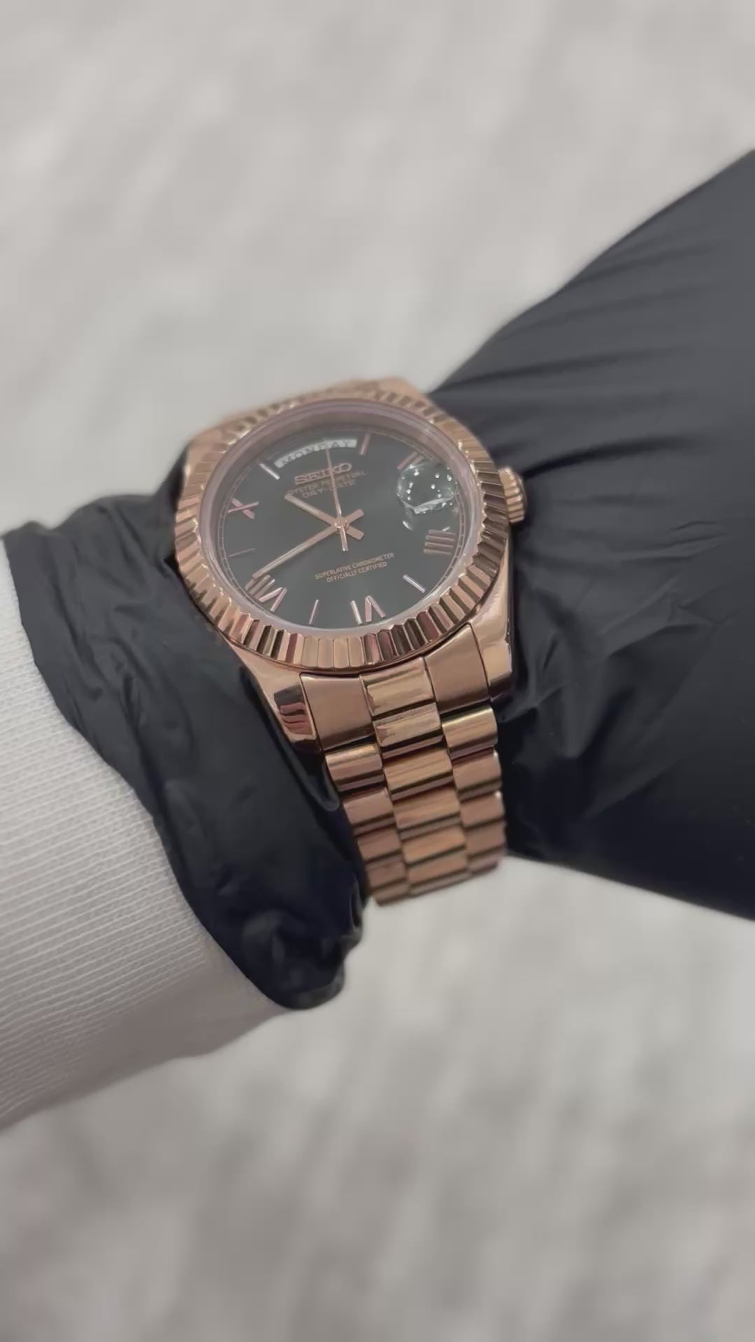 Day-Date Mod - Rose Gold